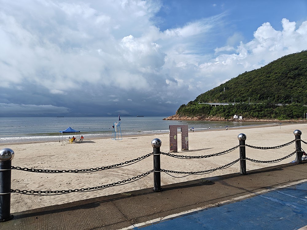“溪涌之行，6月風(fēng)雨擋不住激埃特的熱情”/